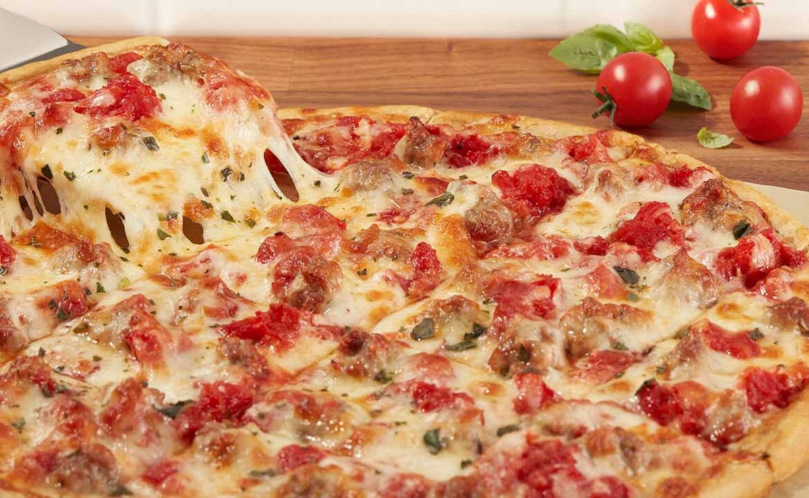 margerita sausage pizza