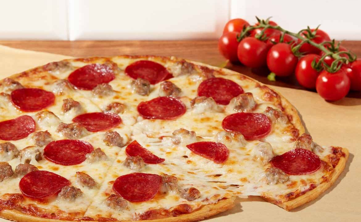 sausahe pepperoni pizza