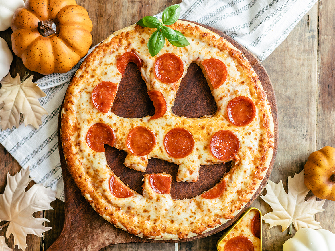 PumpkinCarvingPizza_MediaTextB